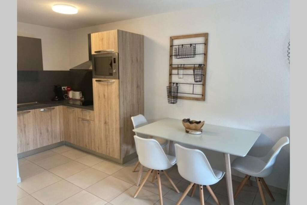 Appartement de charme dans résidence avec piscine La Joue du Loup Saint-Étienne-en-Dévoluy Esterno foto